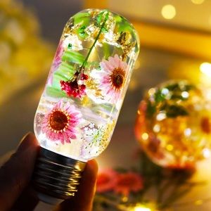 🌸💡 Super cute floral lightbulb nightlight 💡🌸